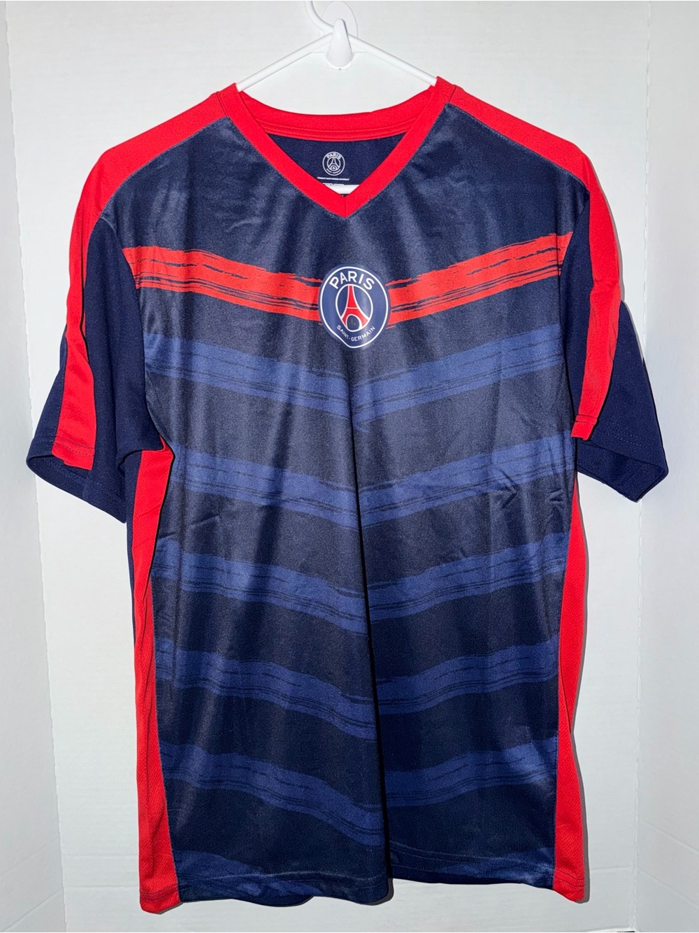 PSG Paris Saint-Germain Soccer Jersey Men’s Medium